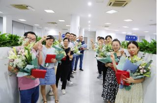 師者匠心  薪火相傳|萌恒內訓師  節日快樂！