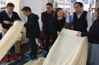 加深交流，合作共贏