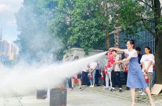 人人都會“用”，防患于未“燃”|滅火器實操演練